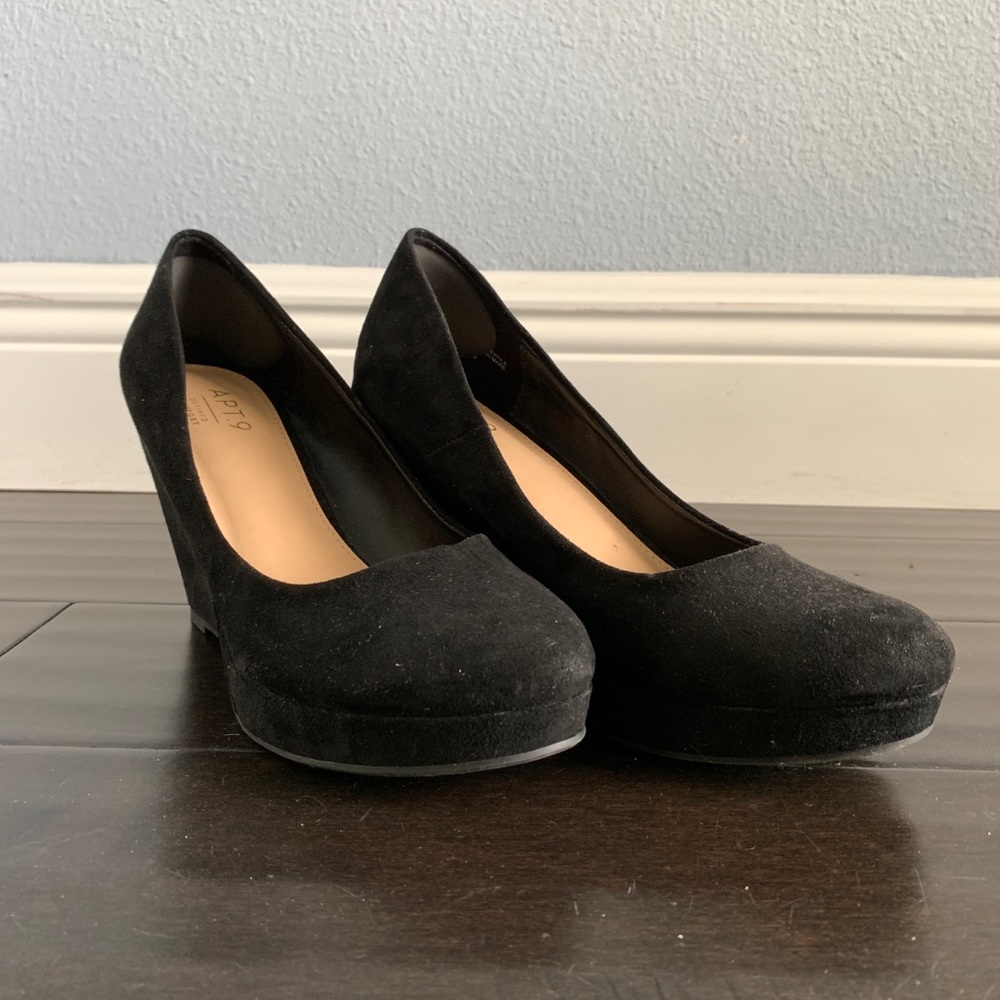 Apt 9 Black Microfiber/Velour Wedges. Sz 6.5